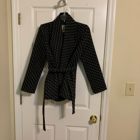 Women’s Jacket size Small by TULLE - Picture 3 of 7